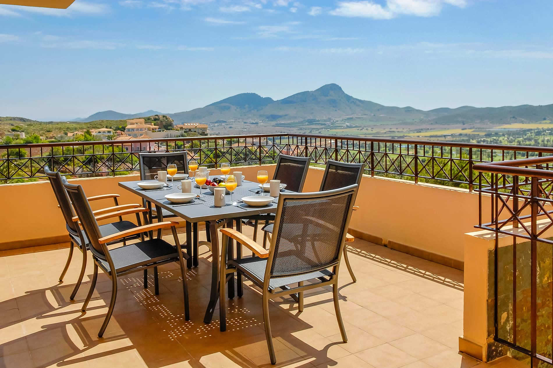 Apartment Buena Vista Poco in La Manga Club - sleeps 6 people