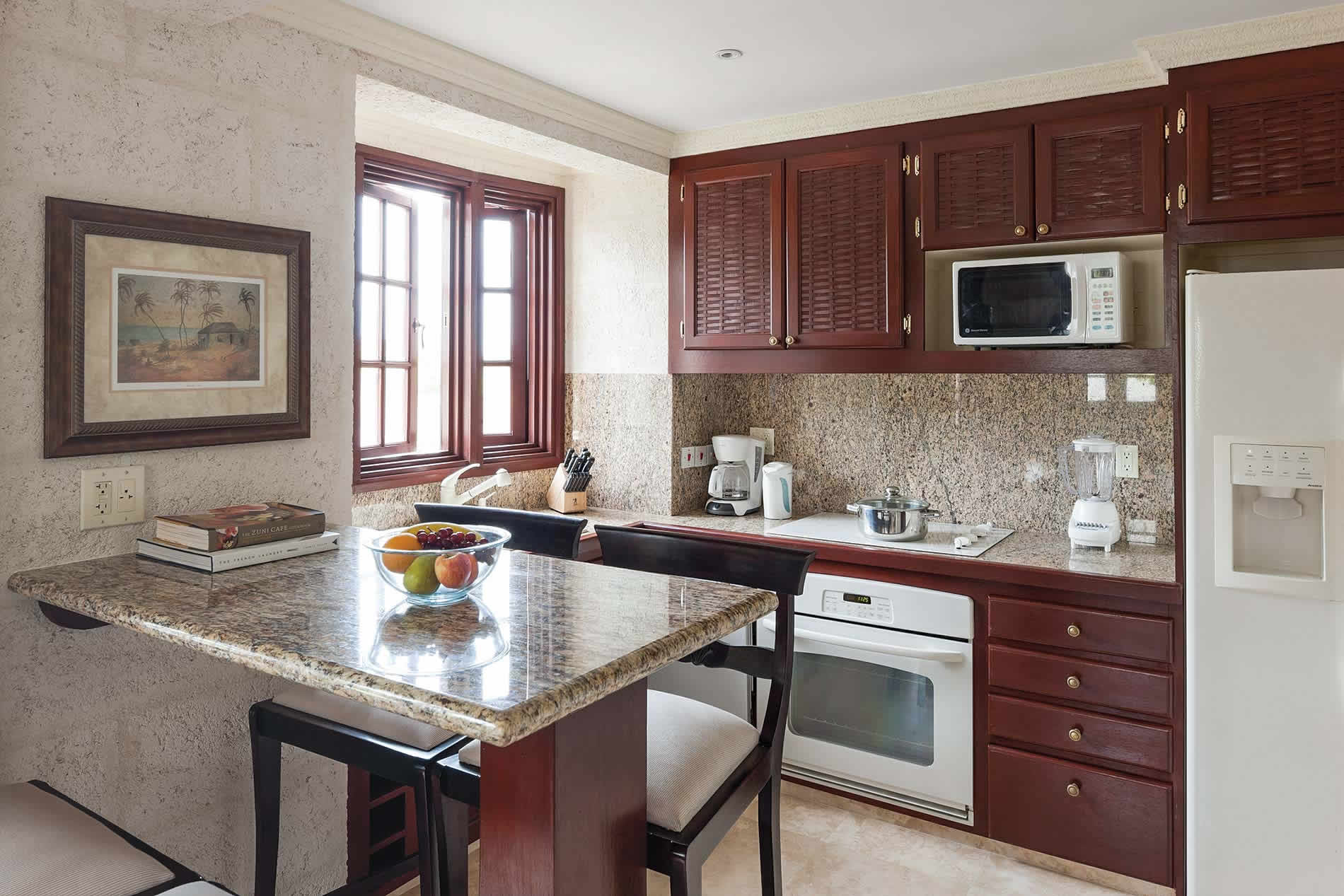 Apartment Ocean View II with Pool in The Crane Resort - sleeps 4 people